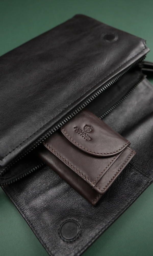 Clutch 11 product image
